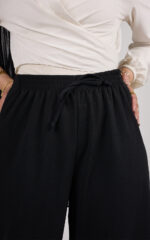 Bees Essential Scuba Wide-Leg Trouser - Black - Image 7
